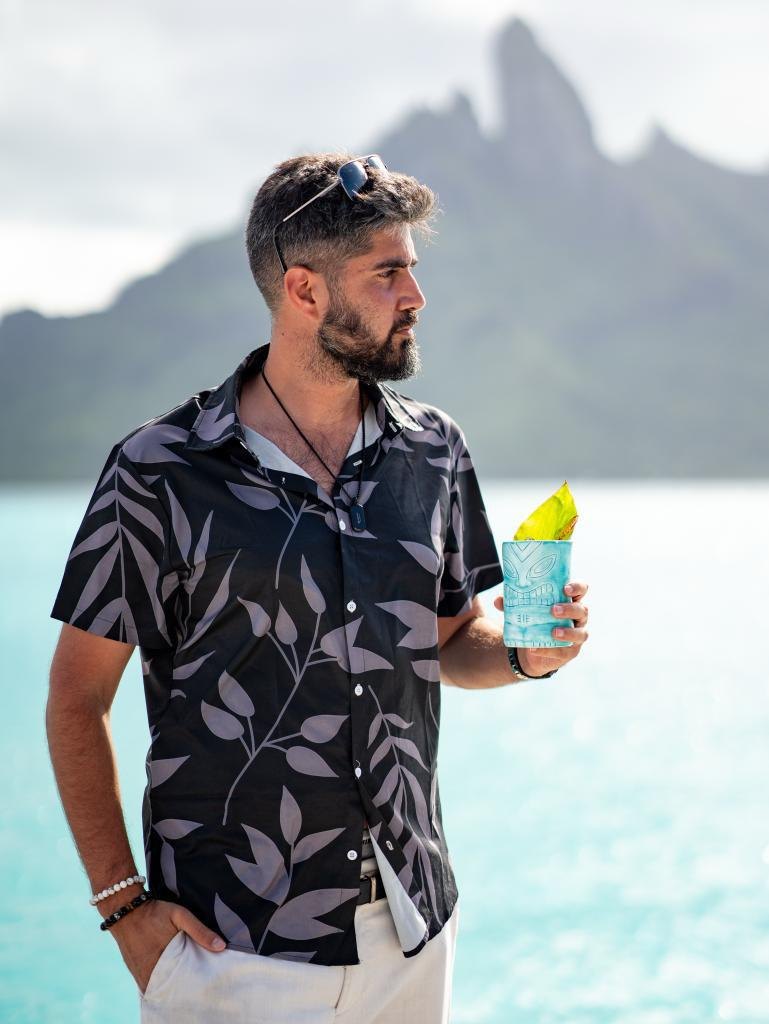 Alex Black a Bora Bora